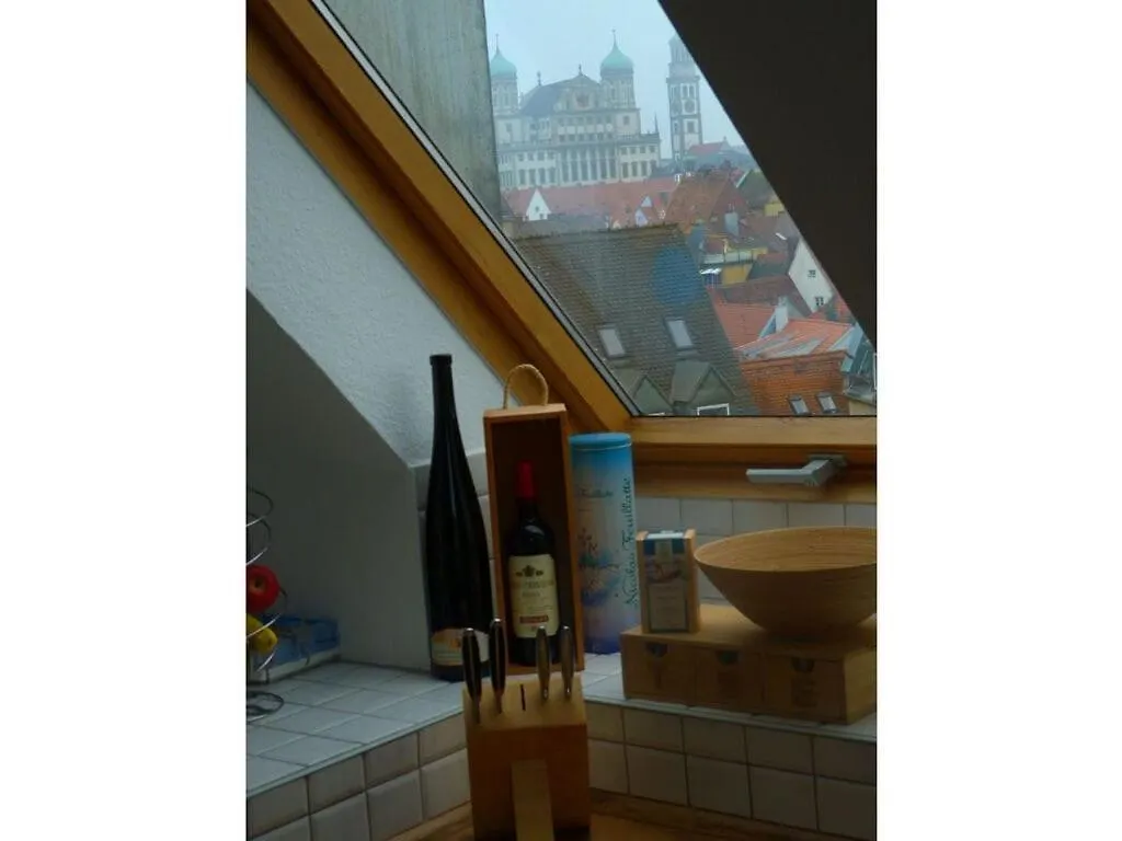 Holiday Apartment Wedel Augsburg