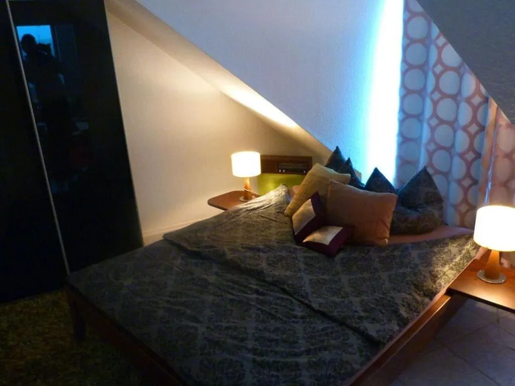 Holiday Apartment Wedel Augsburg