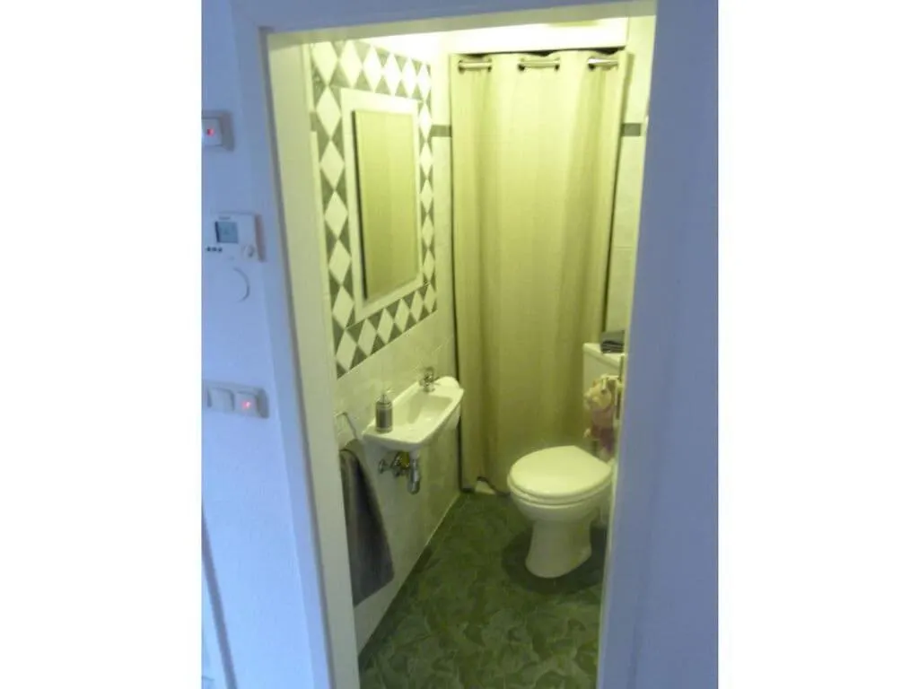 Holiday Apartment Wedel Augsburg